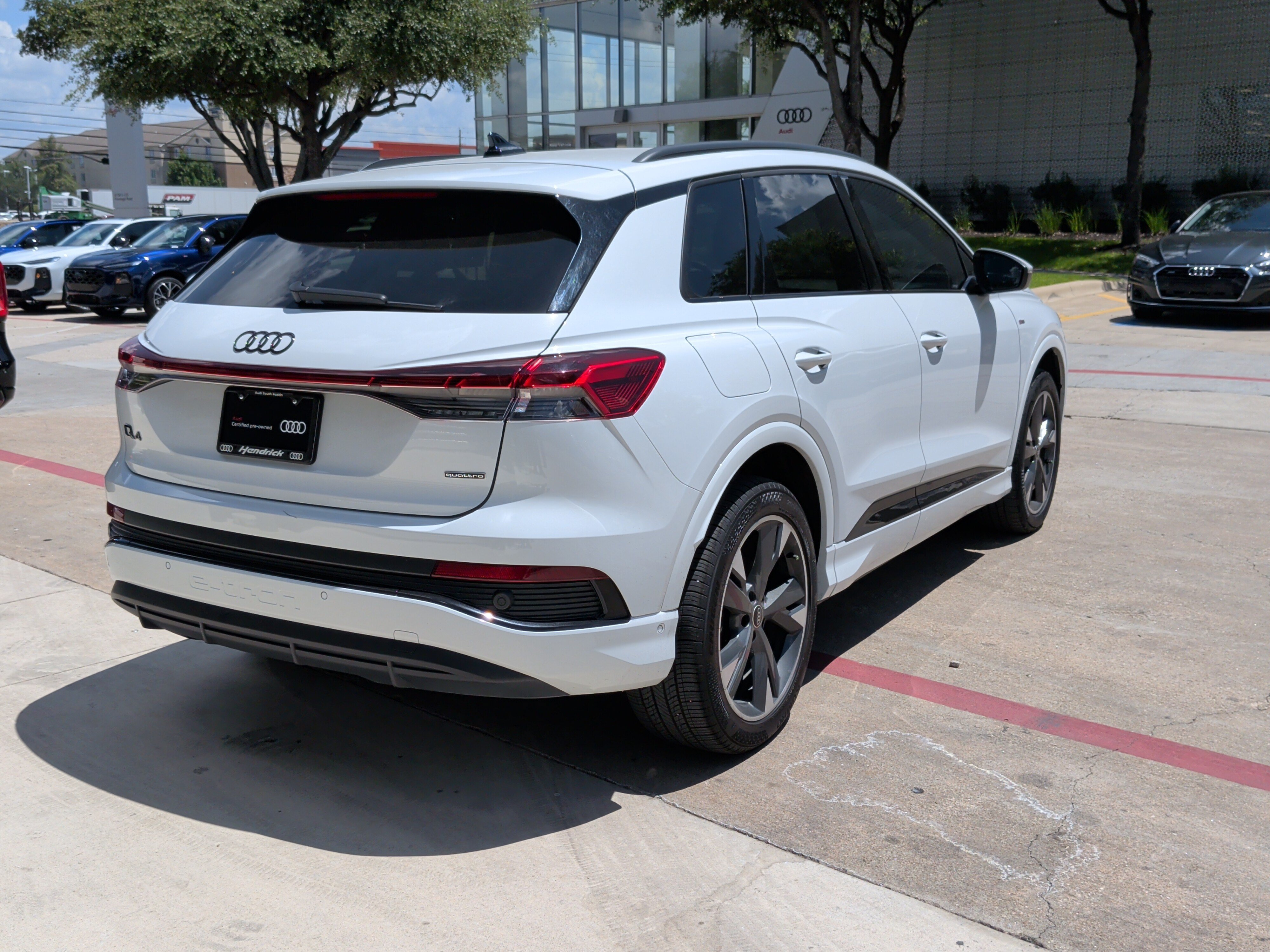 Certified 2024 Audi Q4 e-tron Premium Plus AWD/4WD image 10