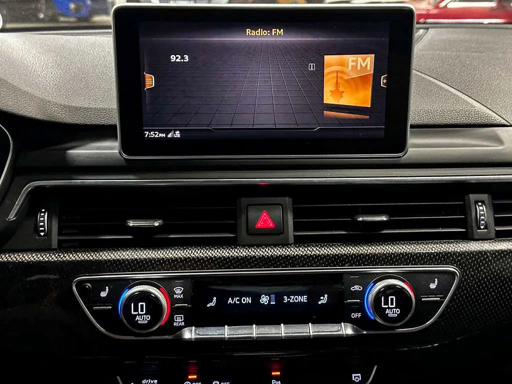 Used 2019 Audi S4 Premium Plus w/ Premium Plus Package AWD/4WD image 36