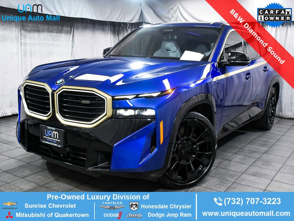 Used 2023 BMW XM AWD/4WD image 1