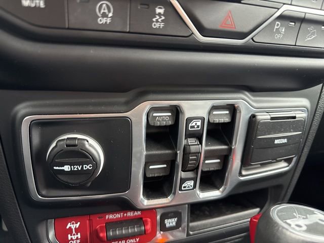 Used 2018 Jeep Wrangler Unlimited Rubicon AWD/4WD image 18