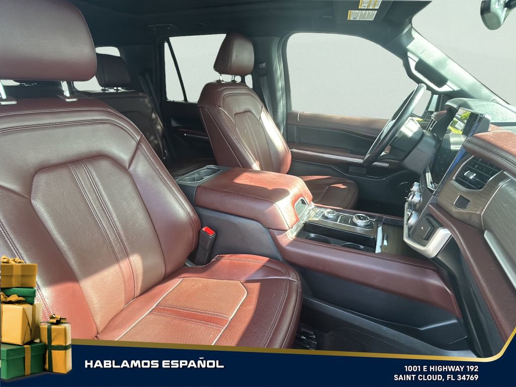 Used 2023 Ford Expedition Limited image 30