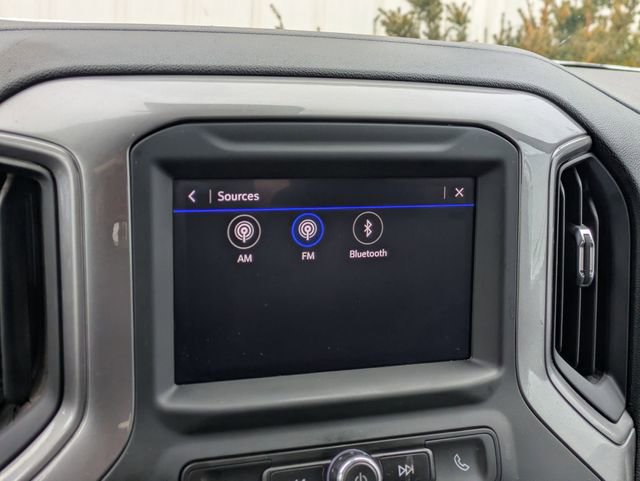 Used 2024 GMC Sierra 3500 Pro w/ Convenience Package image 21