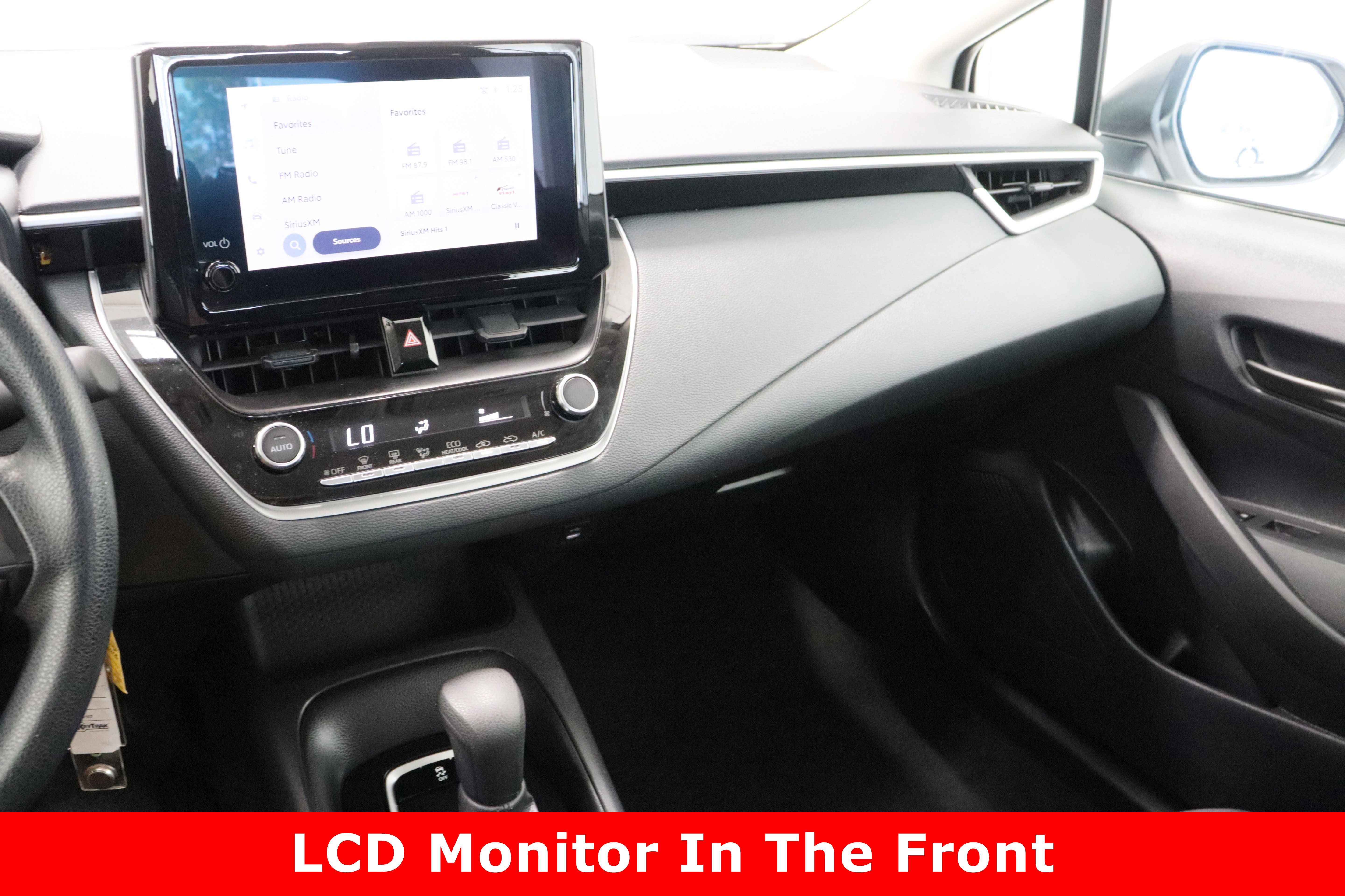 Used 2025 Toyota Corolla LE image 15