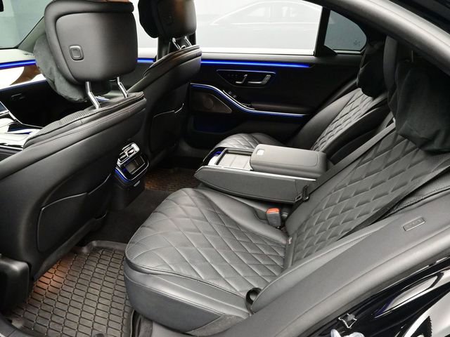 Used 2024 Mercedes-Benz S 580 4MATIC Sedan image 14