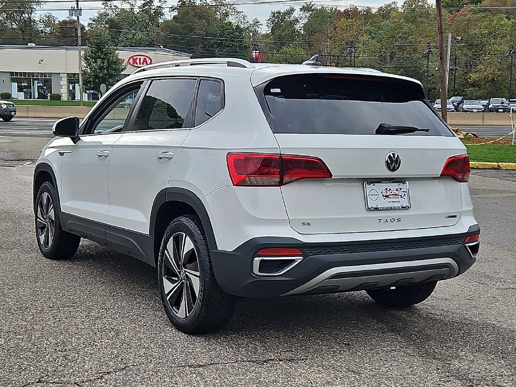 Used 2024 Volkswagen Taos SE AWD/4WD image 5
