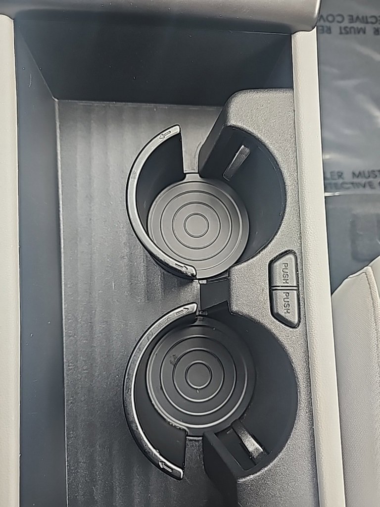 Used 2024 Hyundai Kona Limited image 25