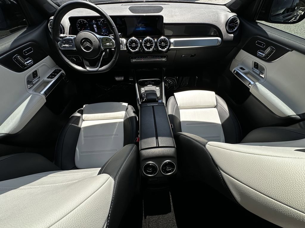 Certified 2023 Mercedes-Benz GLB 250 w/ AMG Line image 27