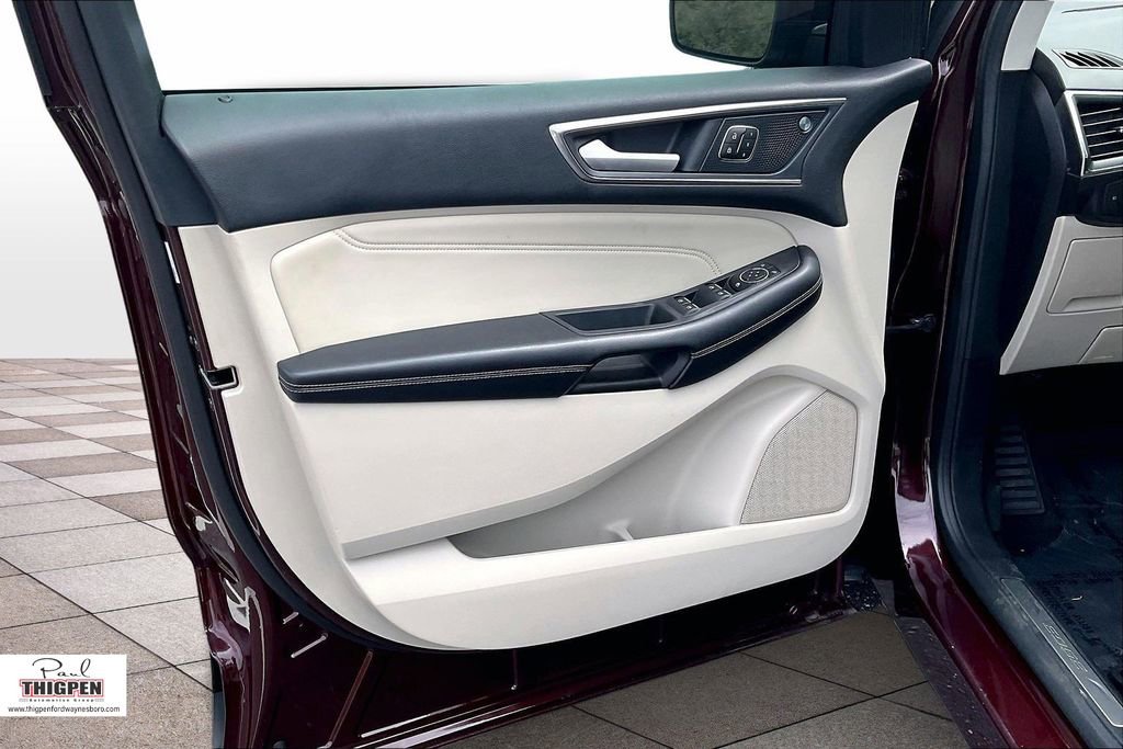 Certified 2021 Ford Edge Titanium image 22