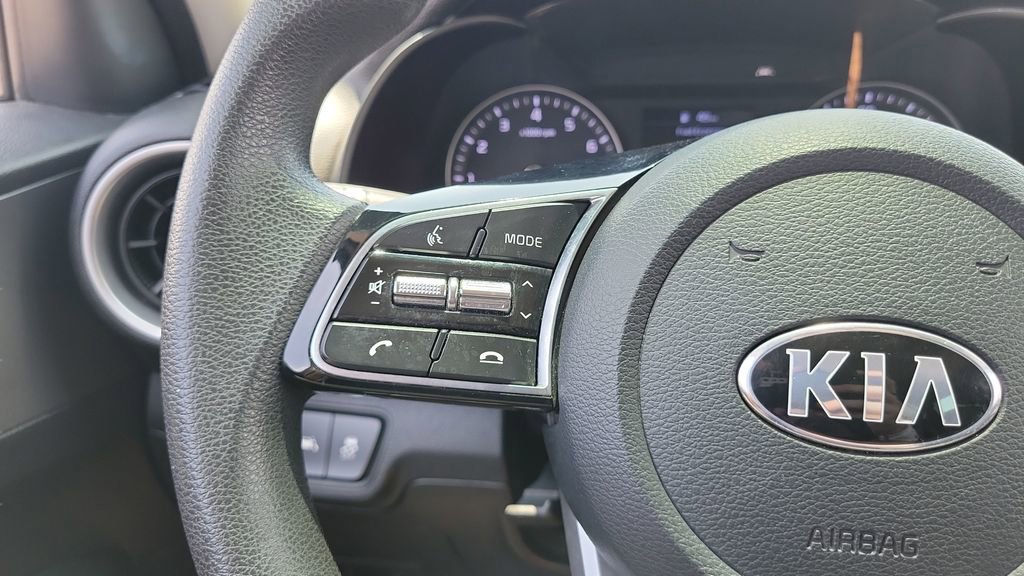 Used 2019 Kia Forte LXS FWD image 18