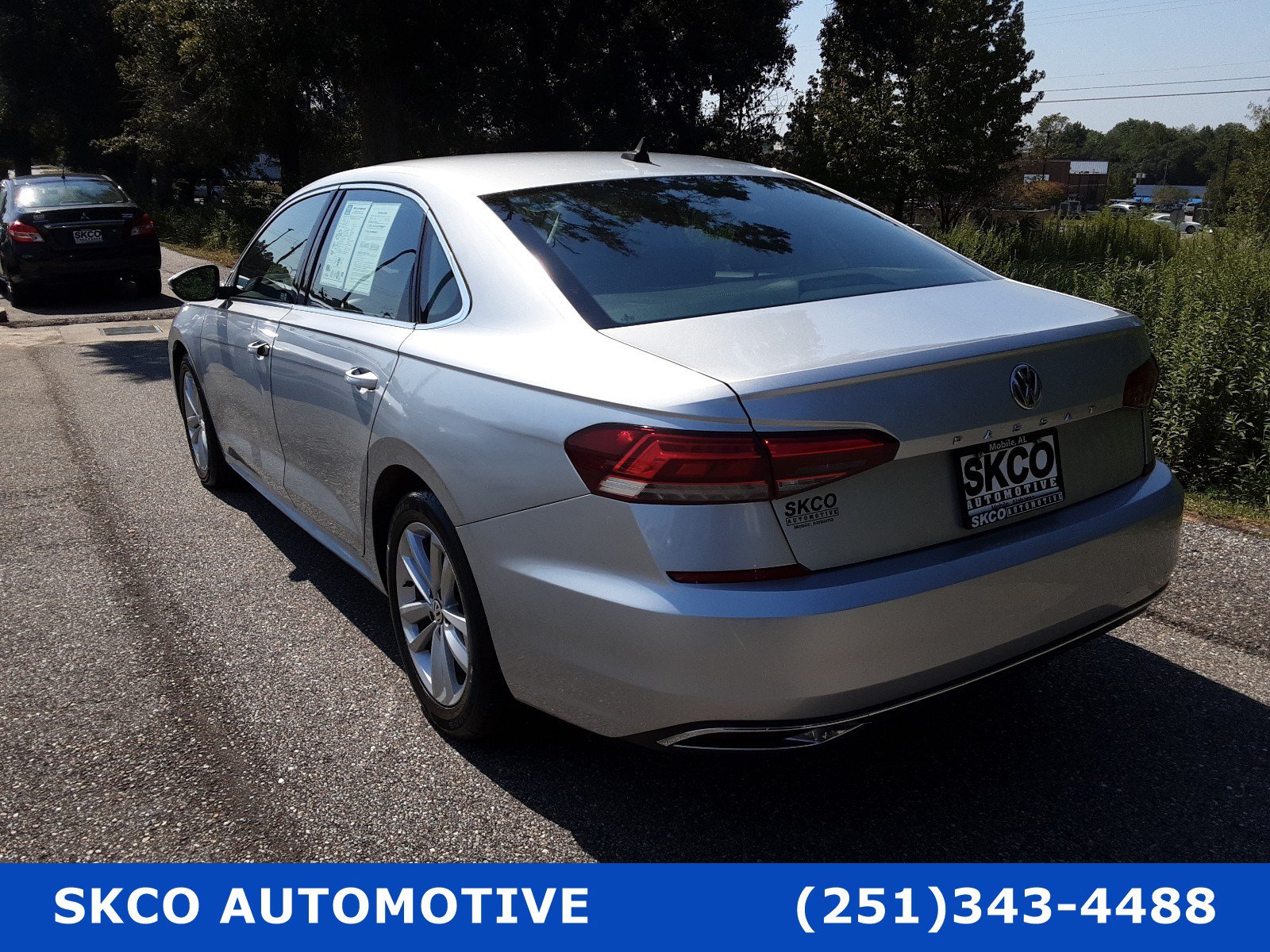 Used 2020 Volkswagen Passat 2.0T SE FWD image 3