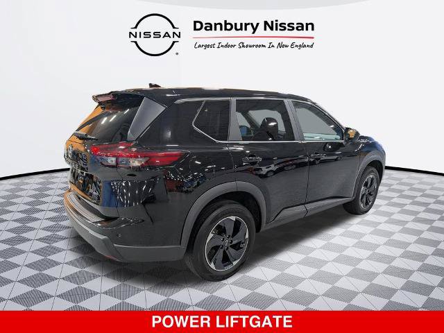 Certified 2024 Nissan Rogue SV AWD/4WD image 4