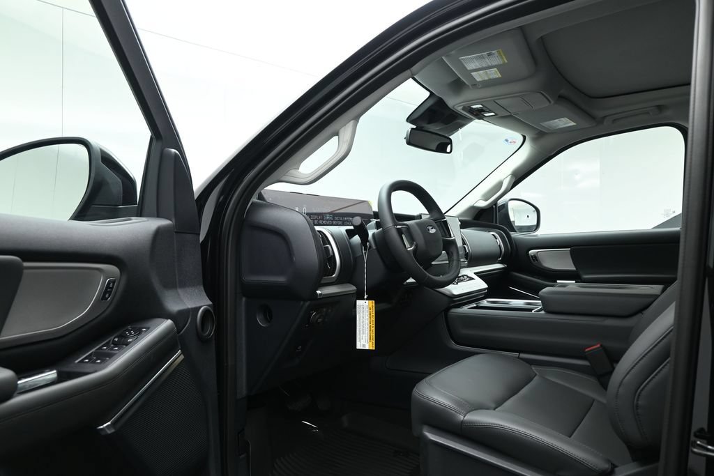 New 2027 Ford Expedition Max Active AWD/4WD image 6