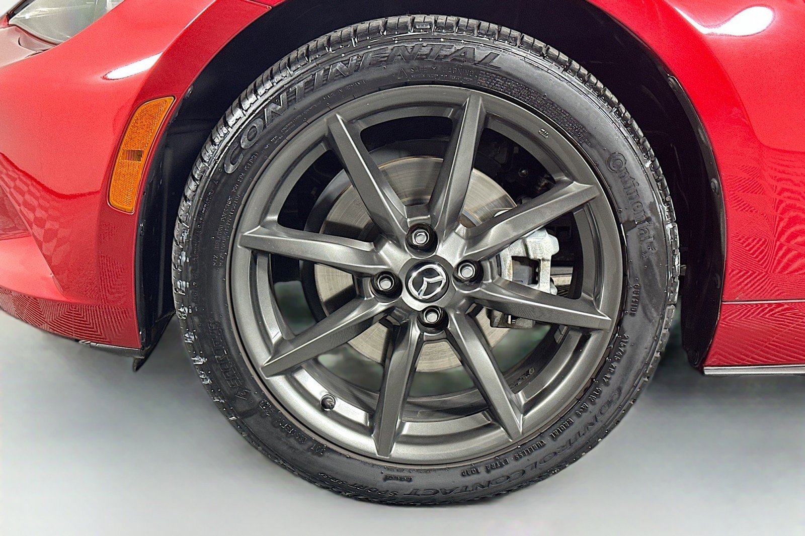 Used 2017 MAZDA MX-5 Miata RF Club image 11