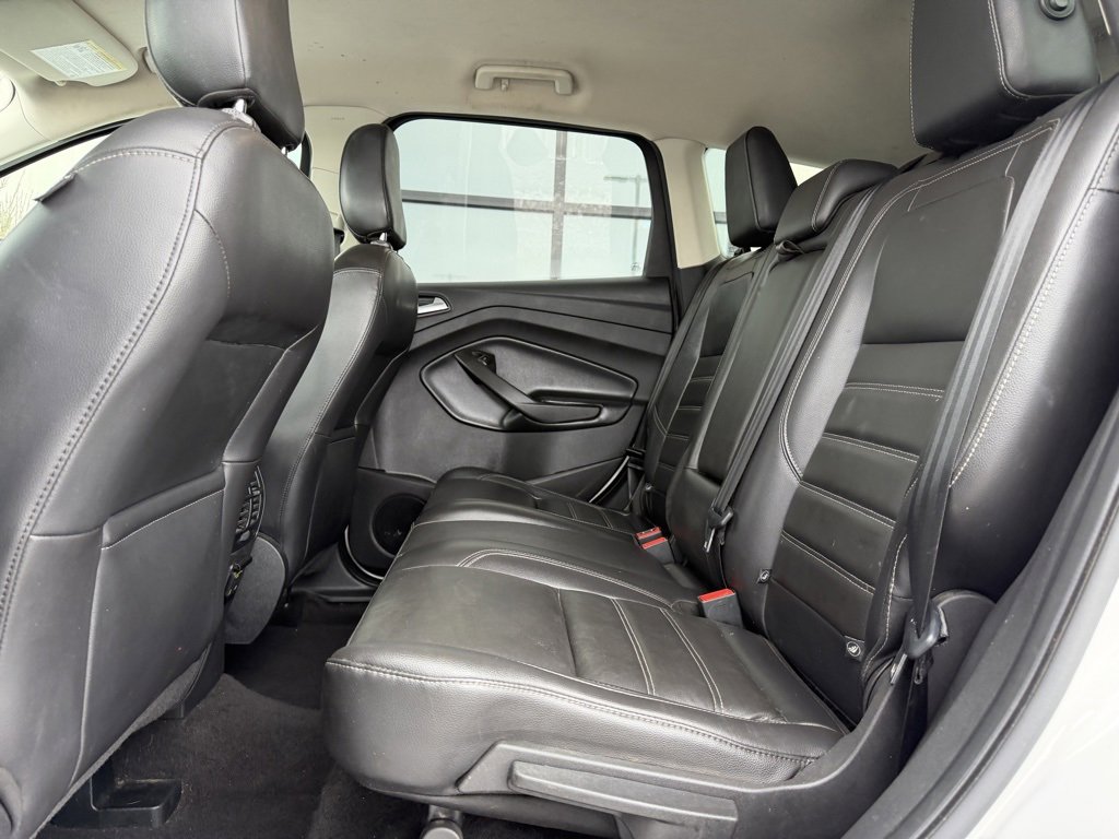 Used 2018 Ford Escape Titanium image 9