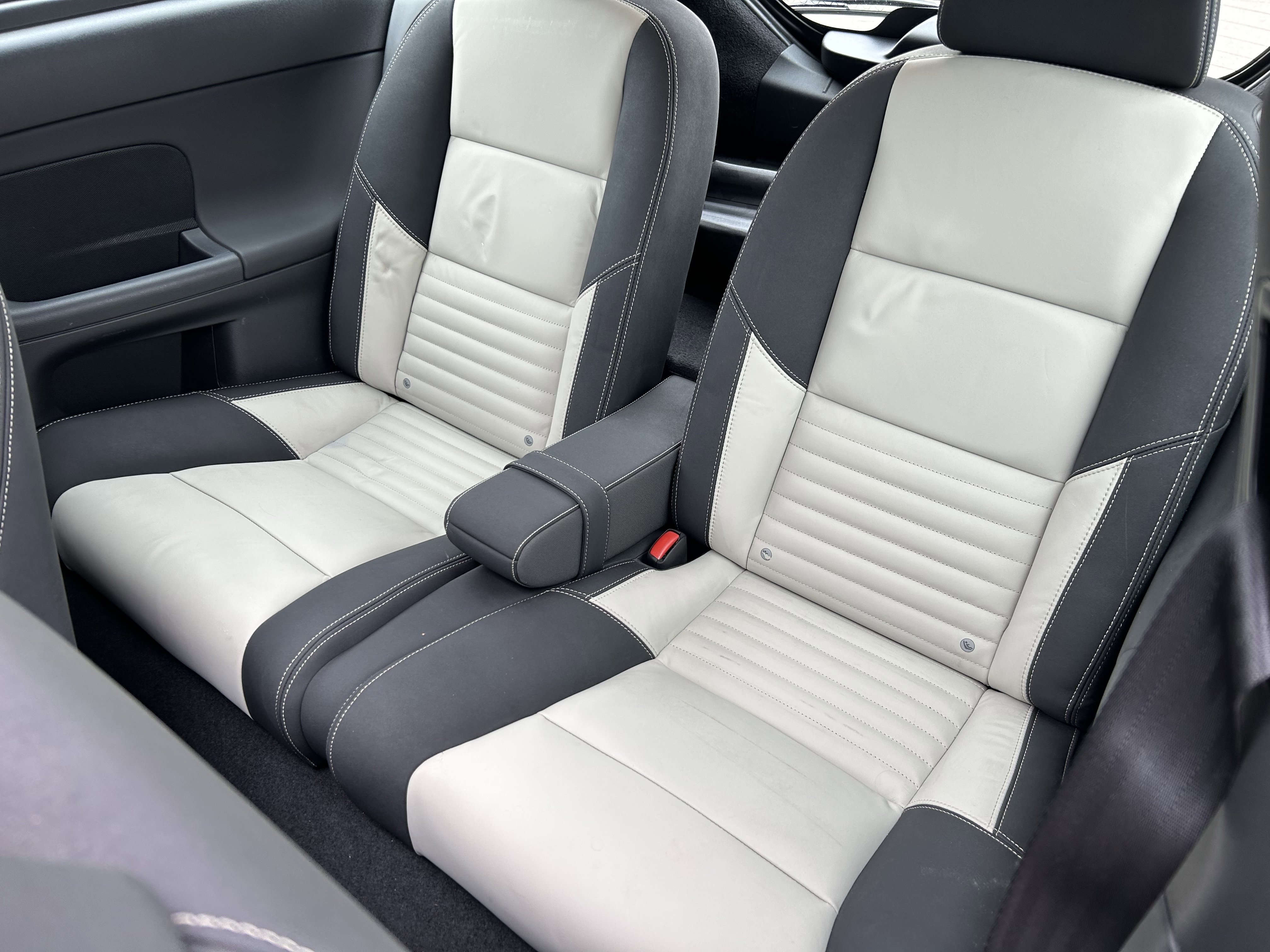 Used 2013 Volvo C30 image 22