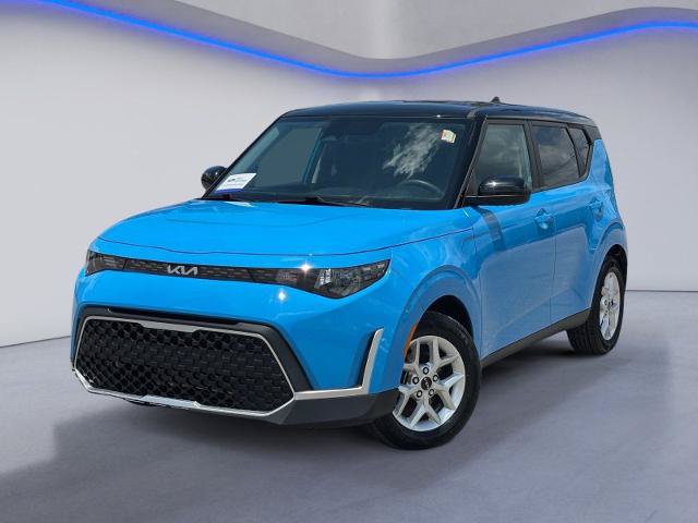 Used 2024 Kia Soul S FWD image 2