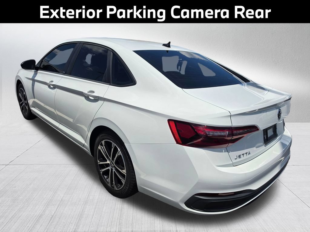 Used 2023 Volkswagen Jetta Sport FWD image 7