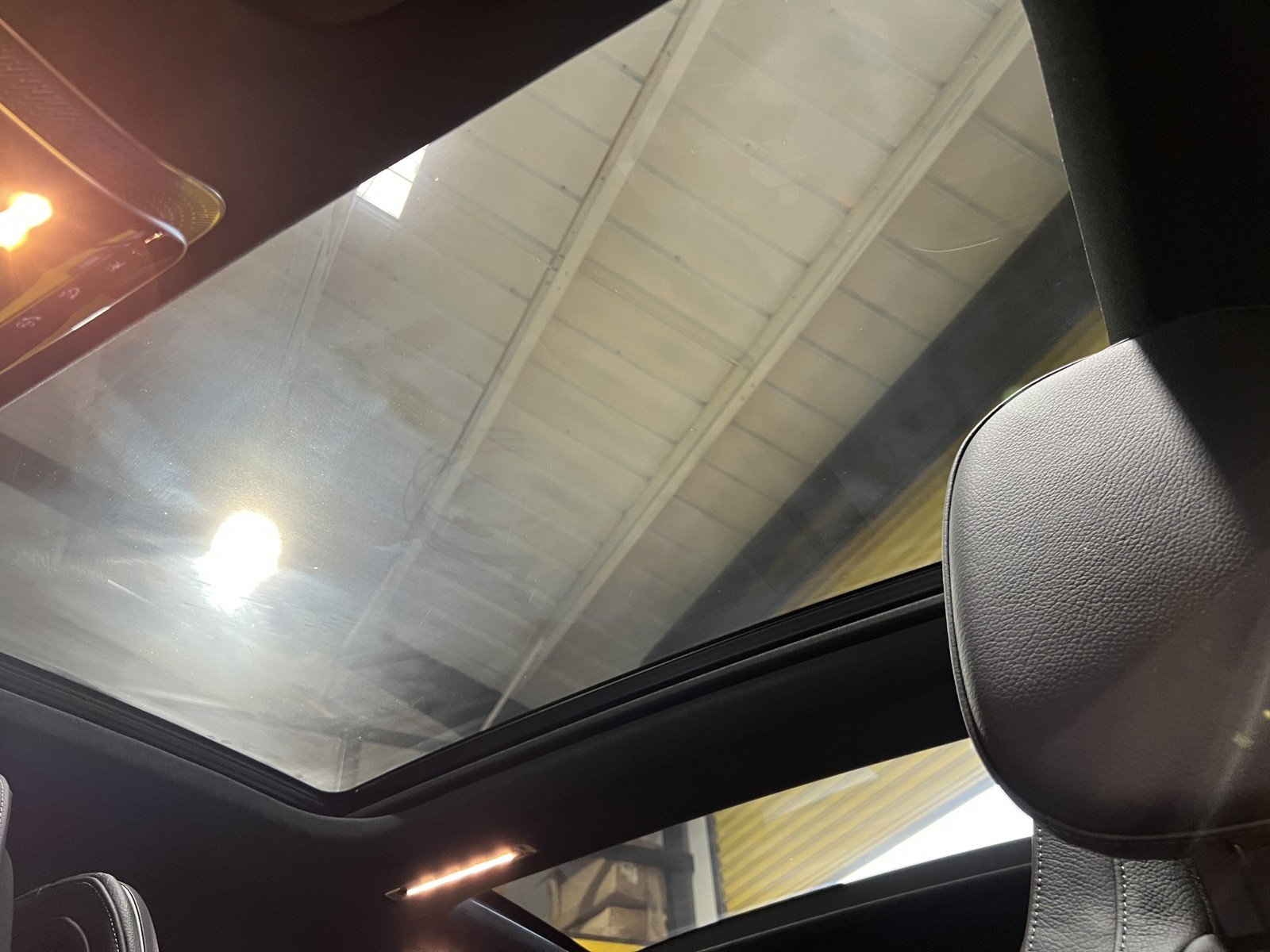 Used 2022 Mercedes-Benz EQS 580 4MATIC Sedan image 25