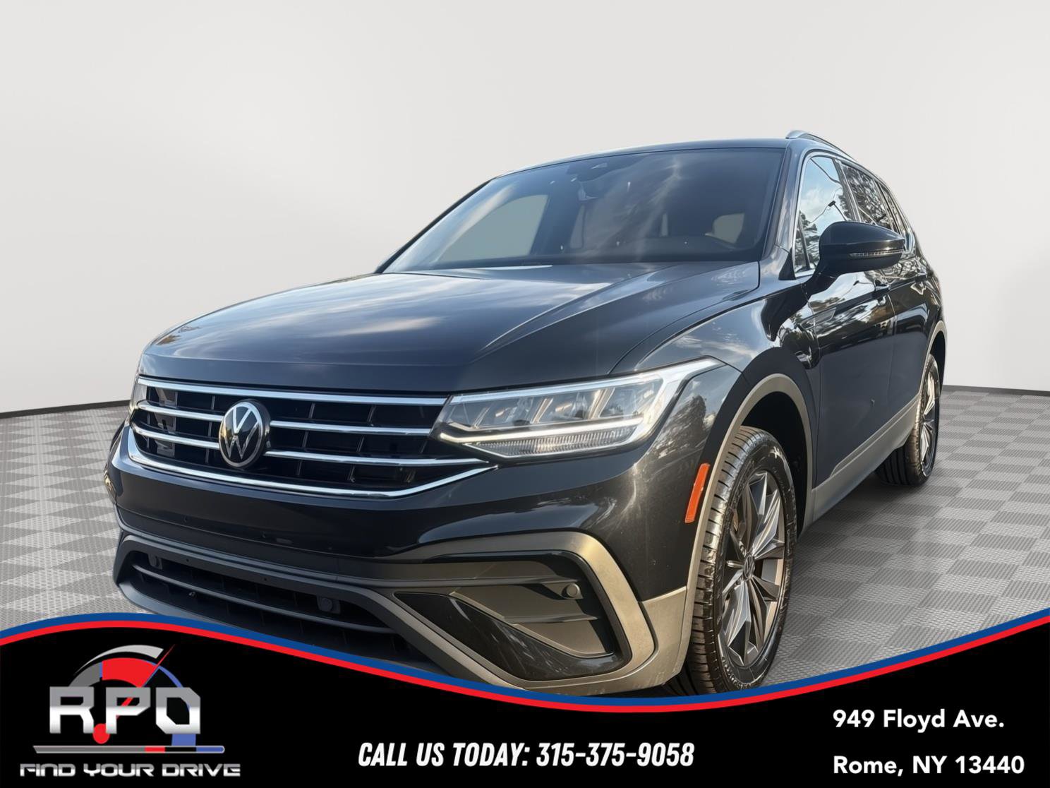 Used 2022 Volkswagen Tiguan SE