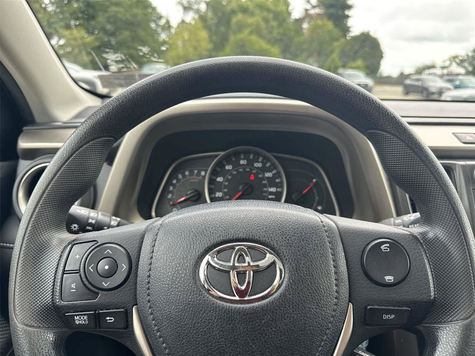 Used 2013 Toyota RAV4 XLE AWD/4WD image 18