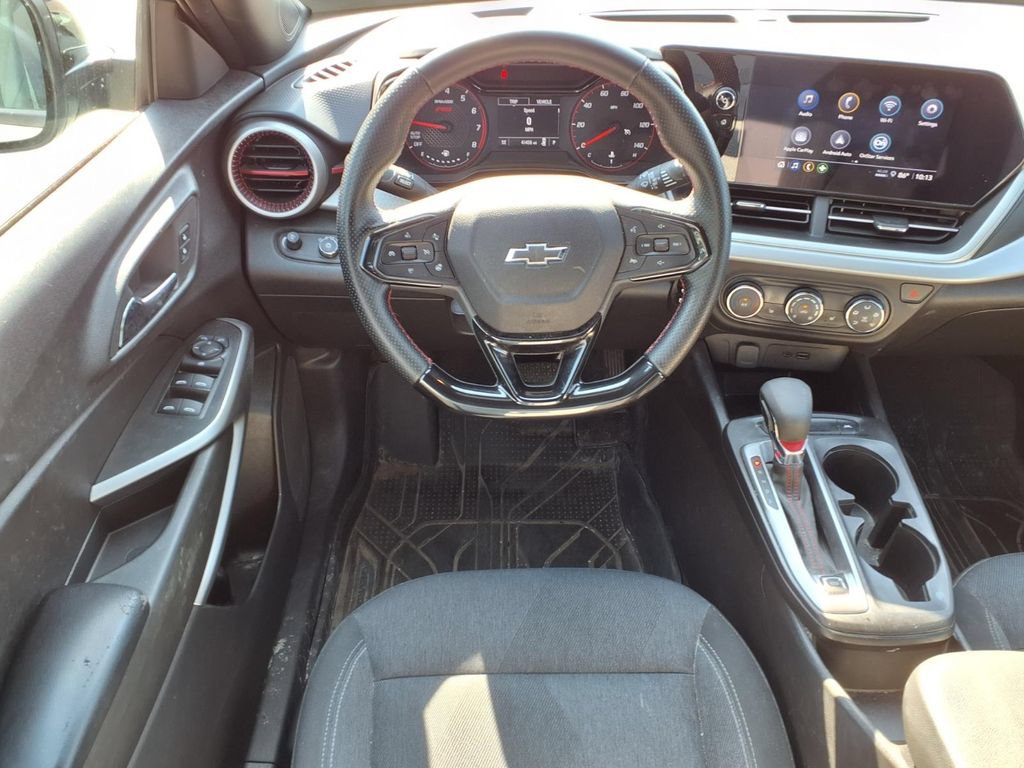 Used 2024 Chevrolet Trax RS w/ Driver Confidence Package FWD image 15