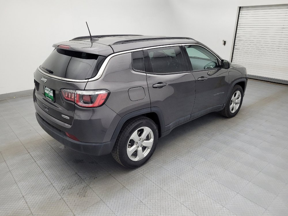 Used 2019 Jeep Compass Latitude image 10