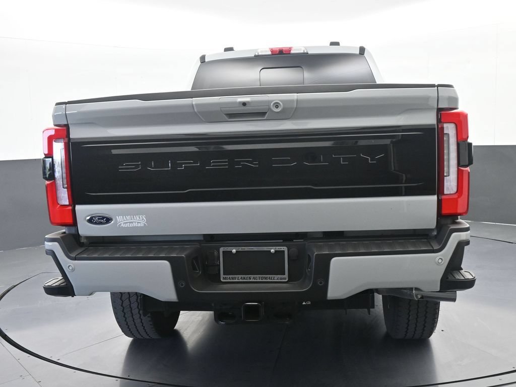 Used 2026 Ford F350 Platinum w/ FX4 Off-Road Package AWD/4WD image 5