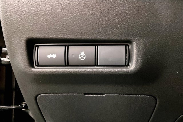 New 2026 Nissan Sentra SV w/ SV Convenience Package FWD image 29