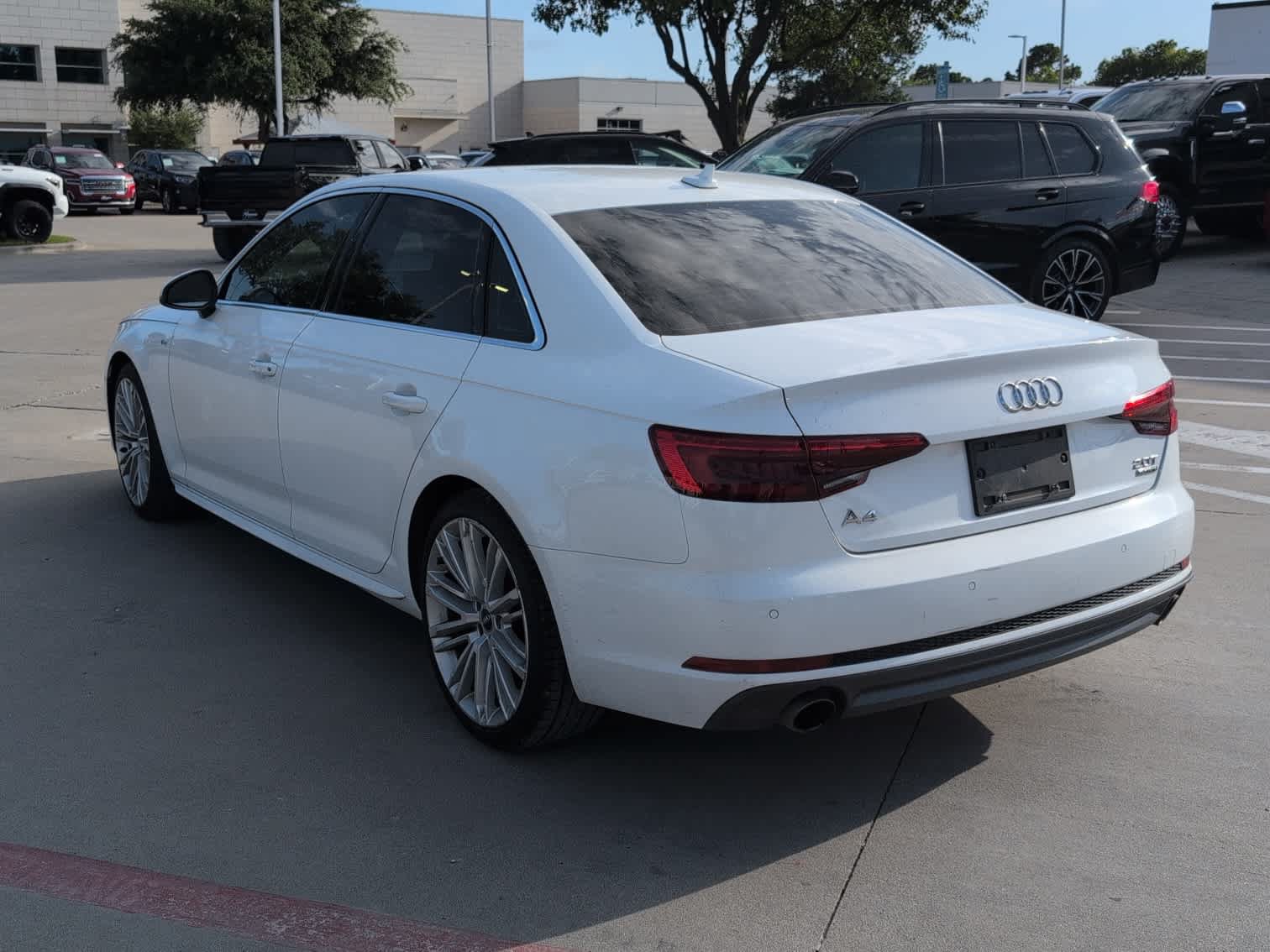 Used 2017 Audi A4 2.0T Premium Plus w/ Premium Plus Package AWD/4WD image 5