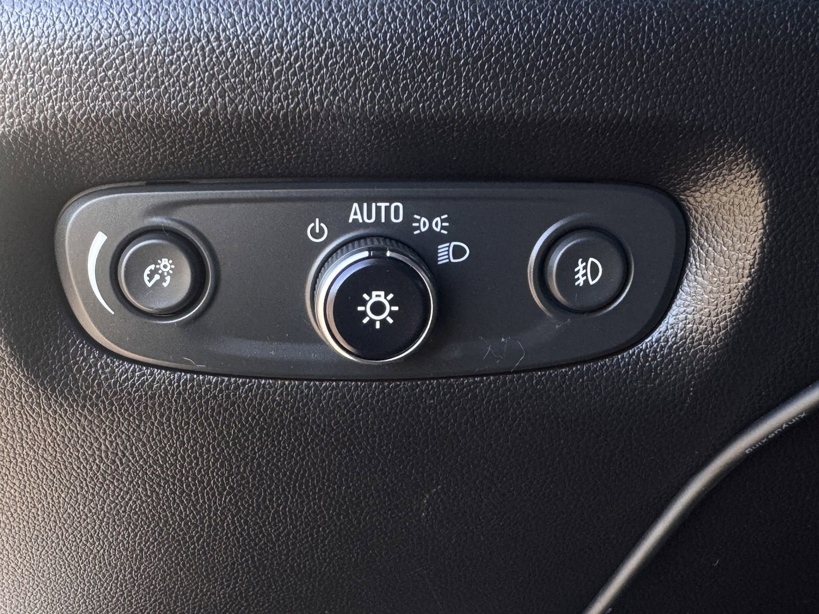 Used 2019 Chevrolet Traverse LT image 26