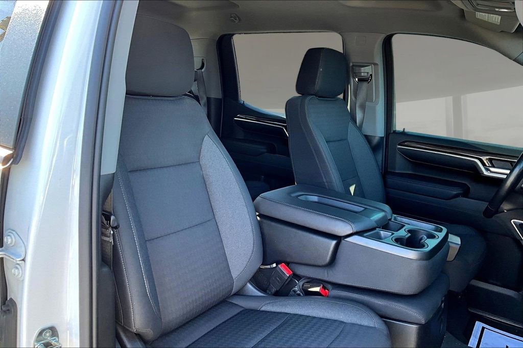 Used 2022 Chevrolet Silverado 1500 LT image 30