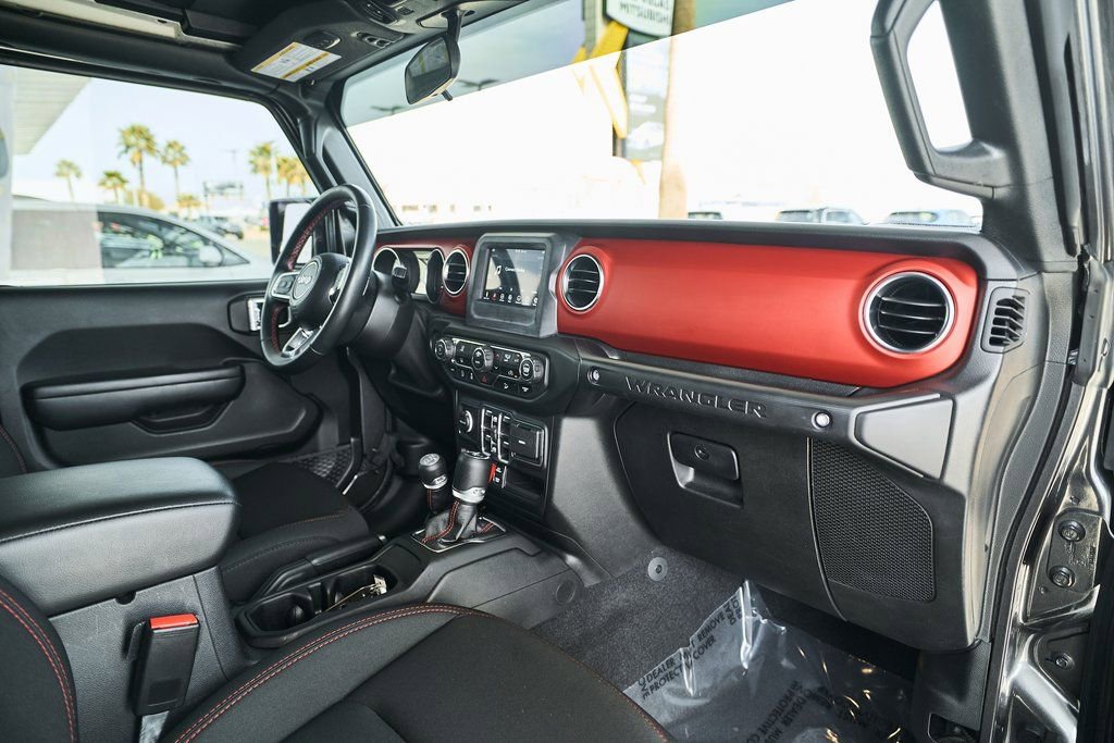 Used 2021 Jeep Wrangler Unlimited Rubicon image 24