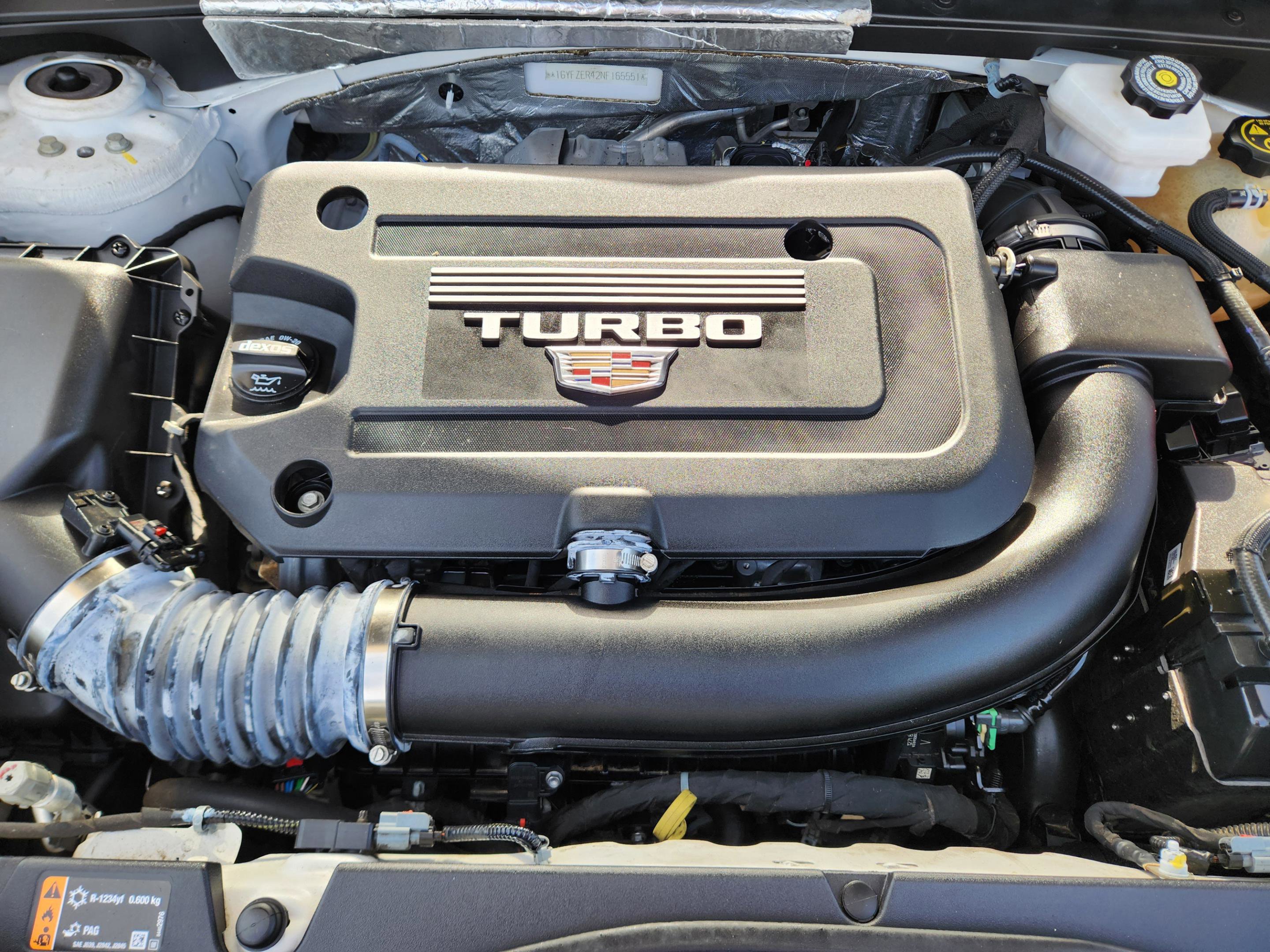 Used 2022 Cadillac XT4 Sport w/ Enhanced Visibility Package image 38