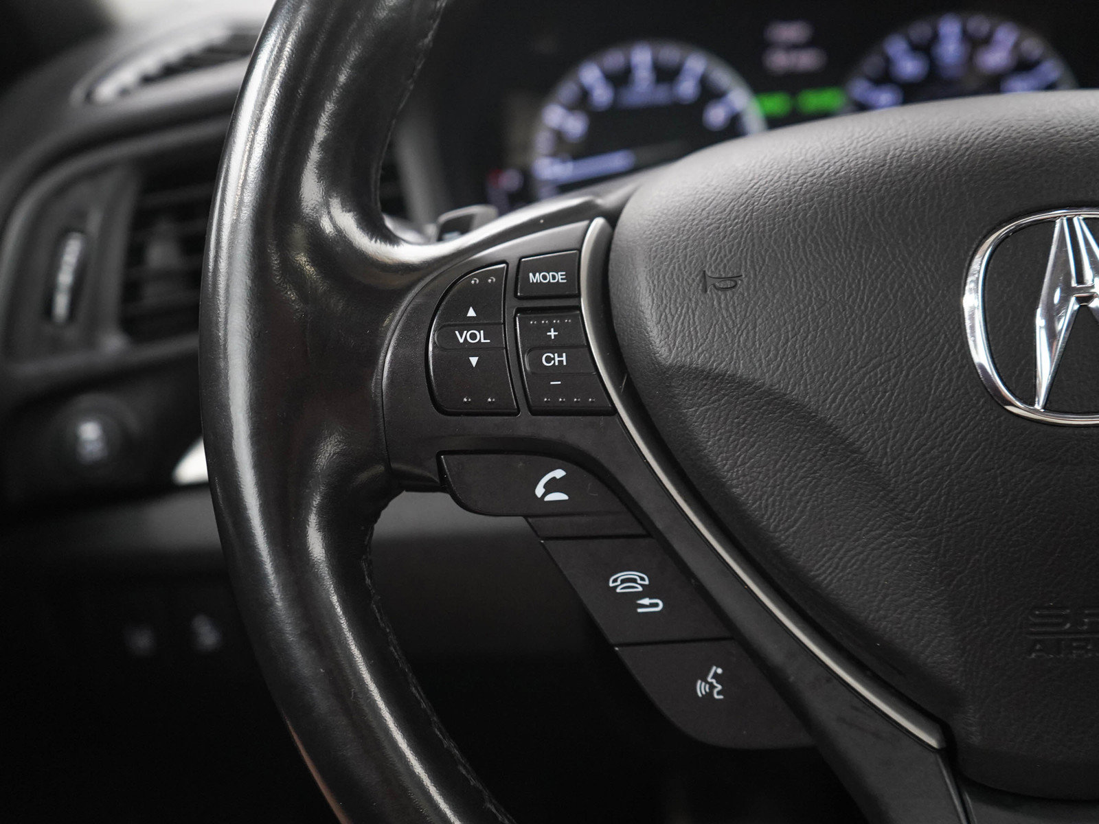 Used 2020 Acura ILX w/ Premium Package FWD image 25