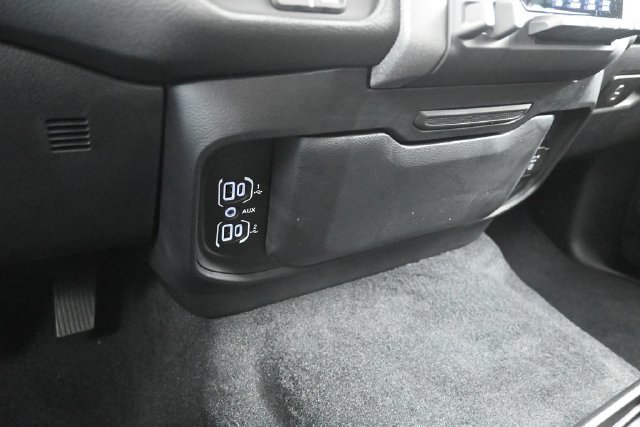 New 2027 RAM 1500 Warlock AWD/4WD image 31