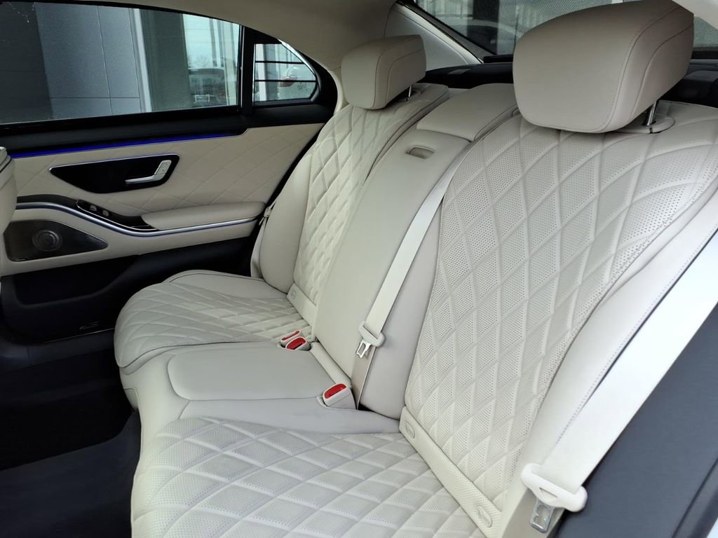 Certified 2025 Mercedes-Benz S 580 4MATIC Sedan image 28