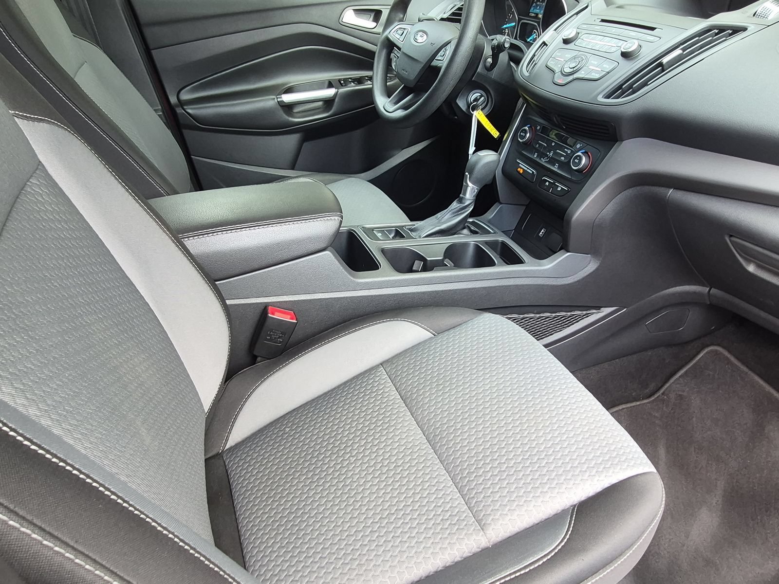 Used 2017 Ford Escape SE FWD image 22