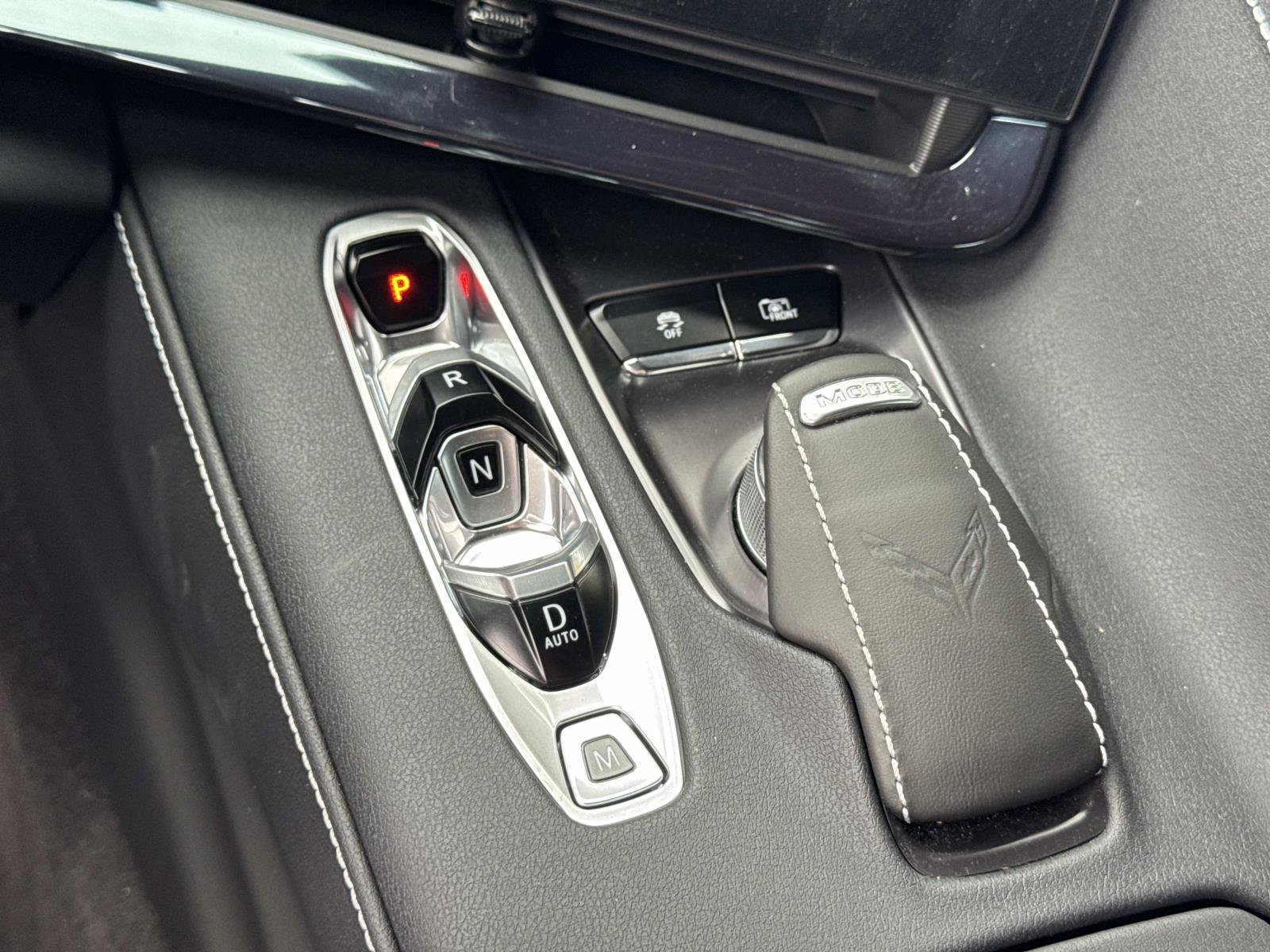 Used 2024 Chevrolet Corvette Stingray Preferred Cpe w/ Stealth Interior Trim Package image 17