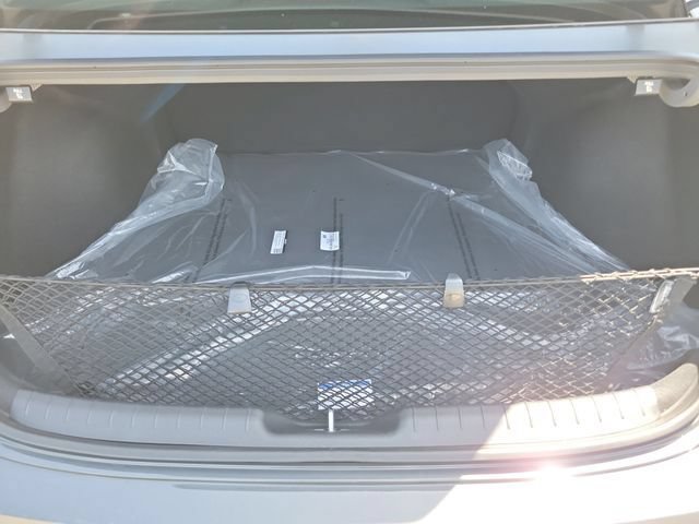New 2026 Hyundai Elantra Sport FWD image 25