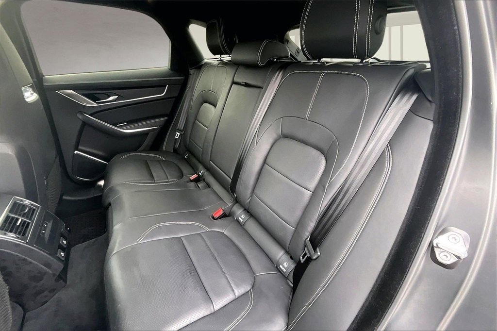 Certified 2025 Jaguar F-PACE R-Dynamic S image 27