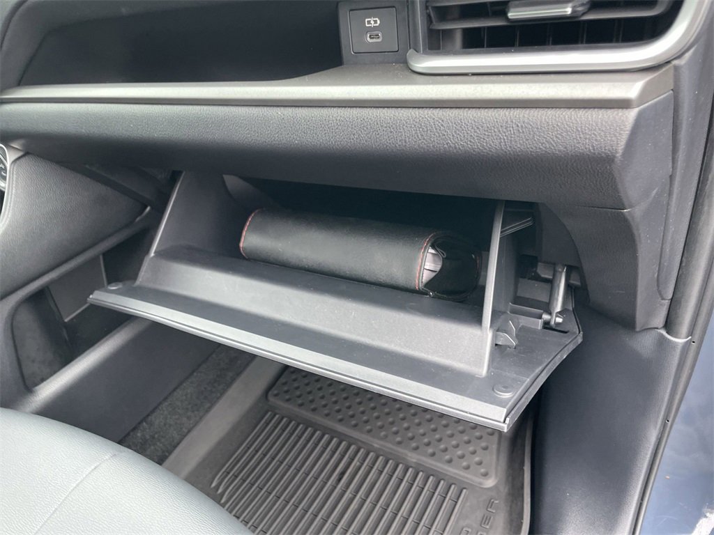 Used 2025 Toyota Grand Highlander AWD image 37