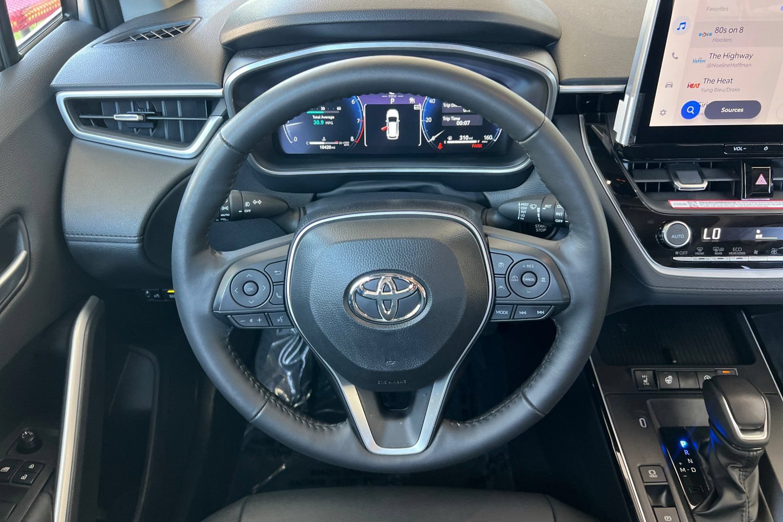 Certified 2026 Toyota Corolla Cross XLE w/ Convenience Package AWD/4WD image 14
