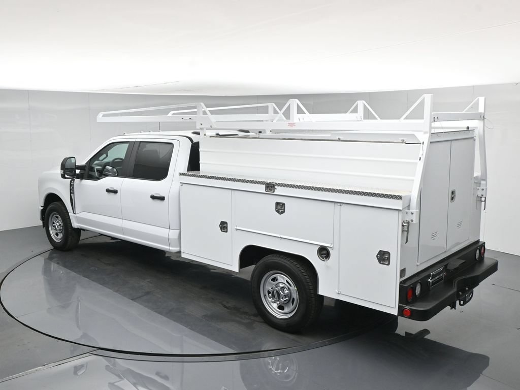 New 2026 Ford F350 XL w/ XL Chrome Package RWD image 43