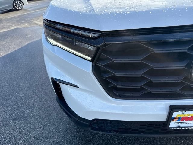 Certified 2025 Honda Pilot Sport image 44