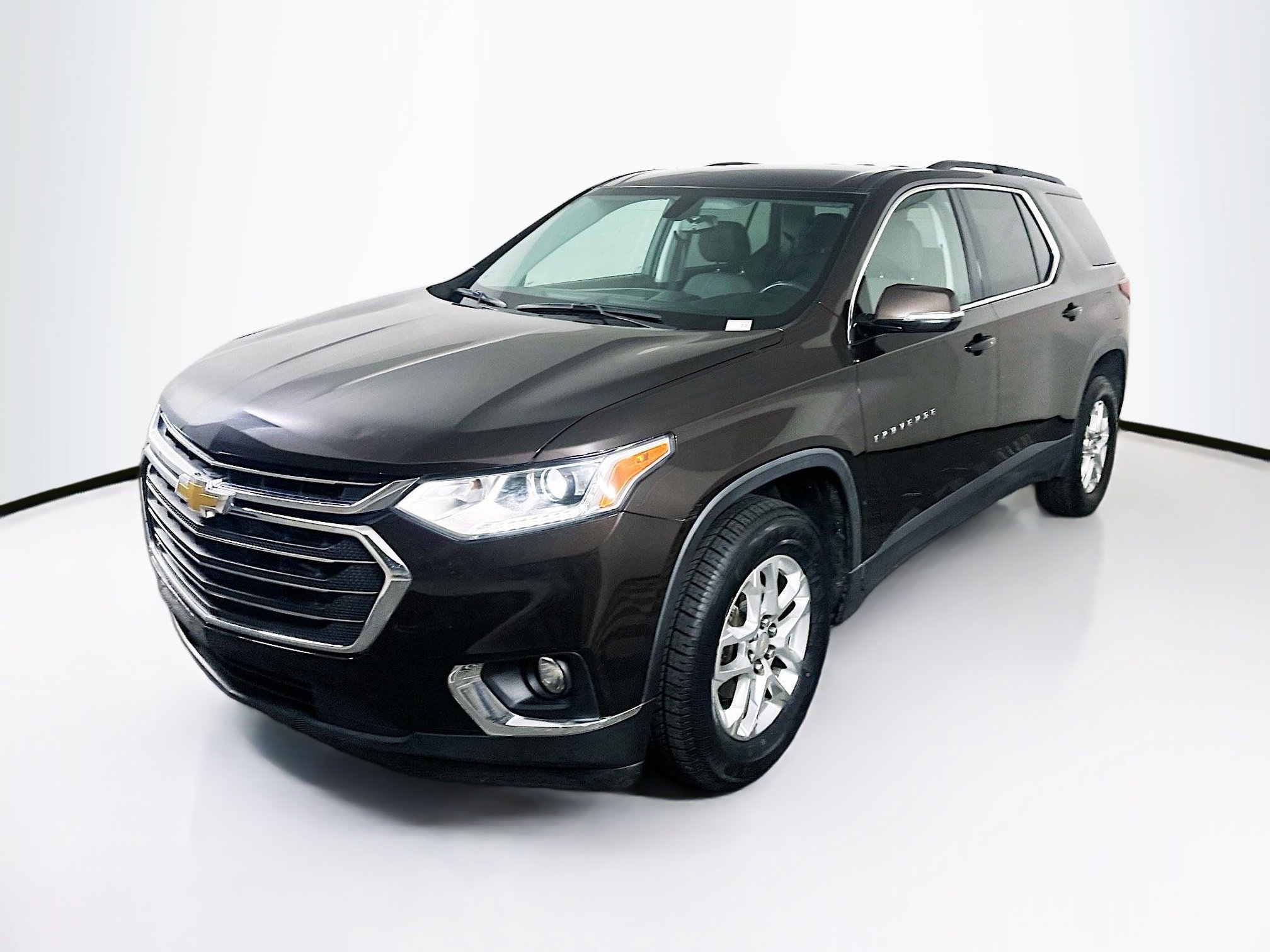 Used 2019 Chevrolet Traverse LT w/ LPO, Floor Liner Package image 3