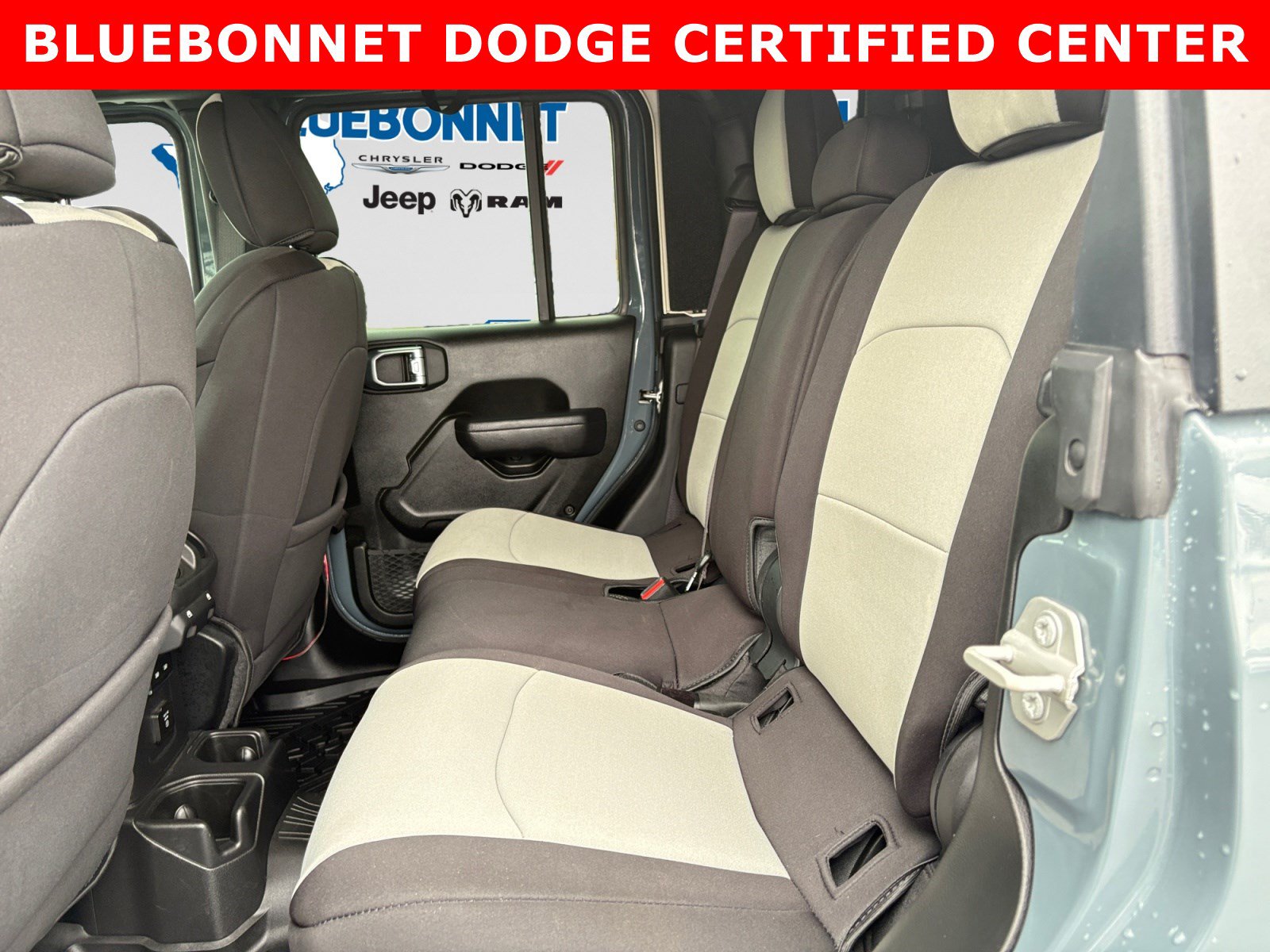 Used 2024 Jeep Gladiator Sport AWD/4WD image 22