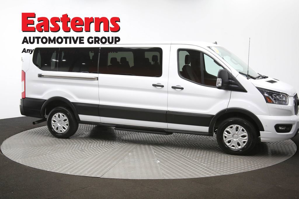 Used 2023 Ford Transit 350 XLT image 43