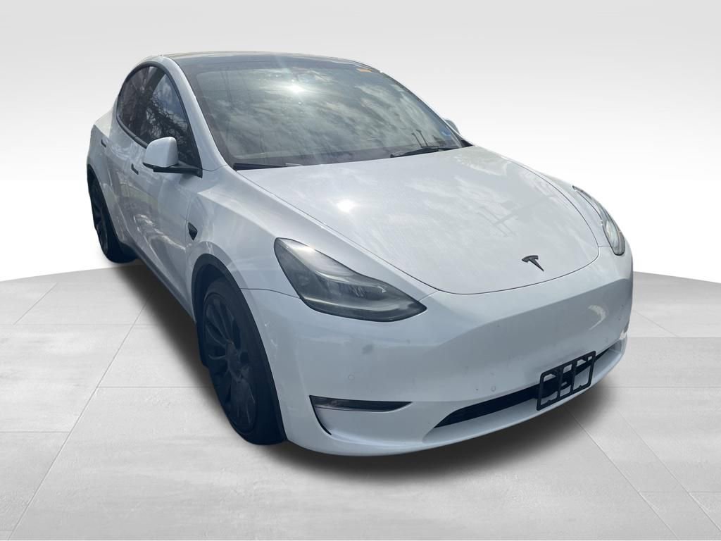 Used 2022 Tesla Model Y Performance image 7