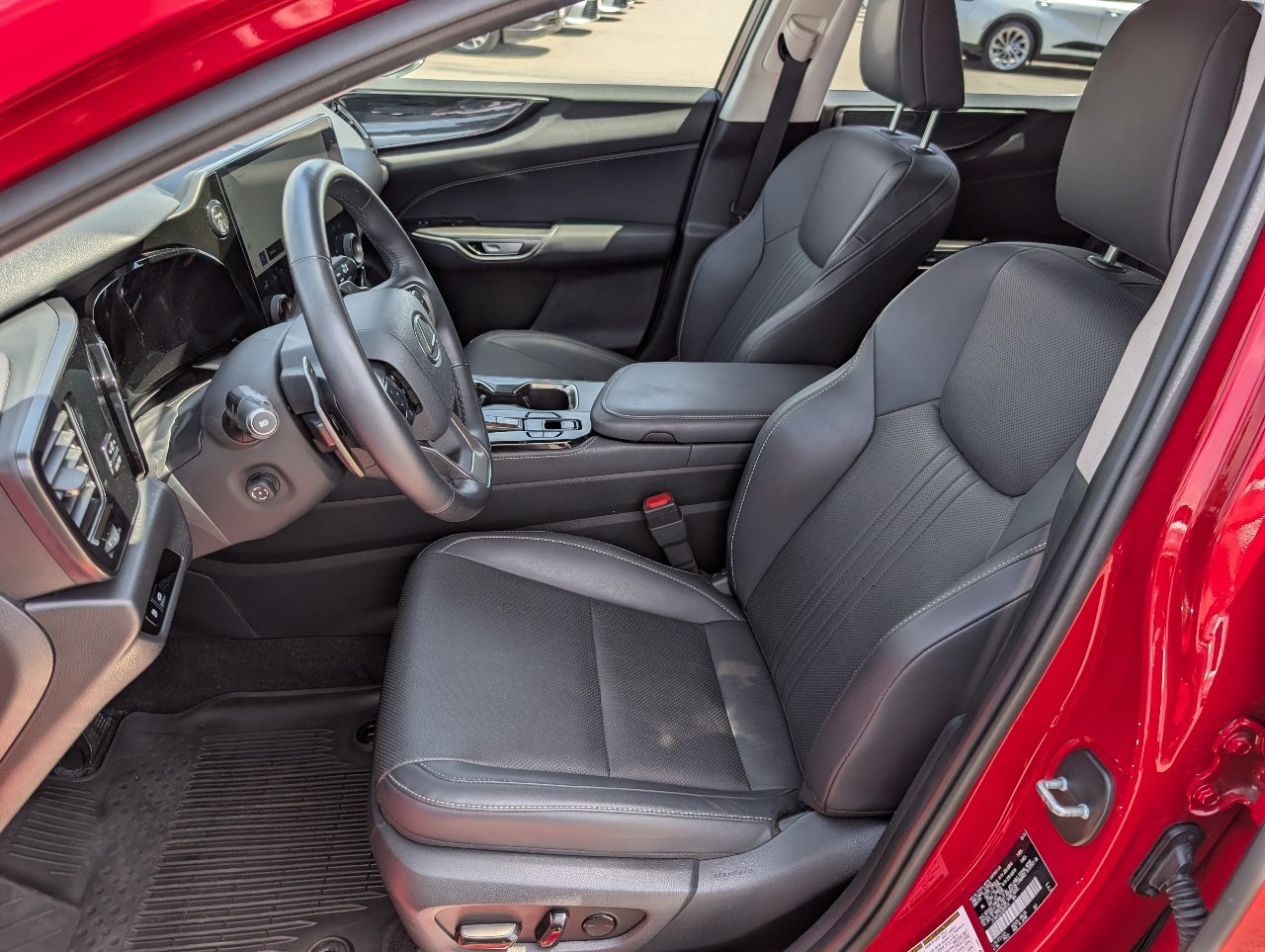 Used 2025 Lexus NX 350h AWD w/ Premium Package image 2