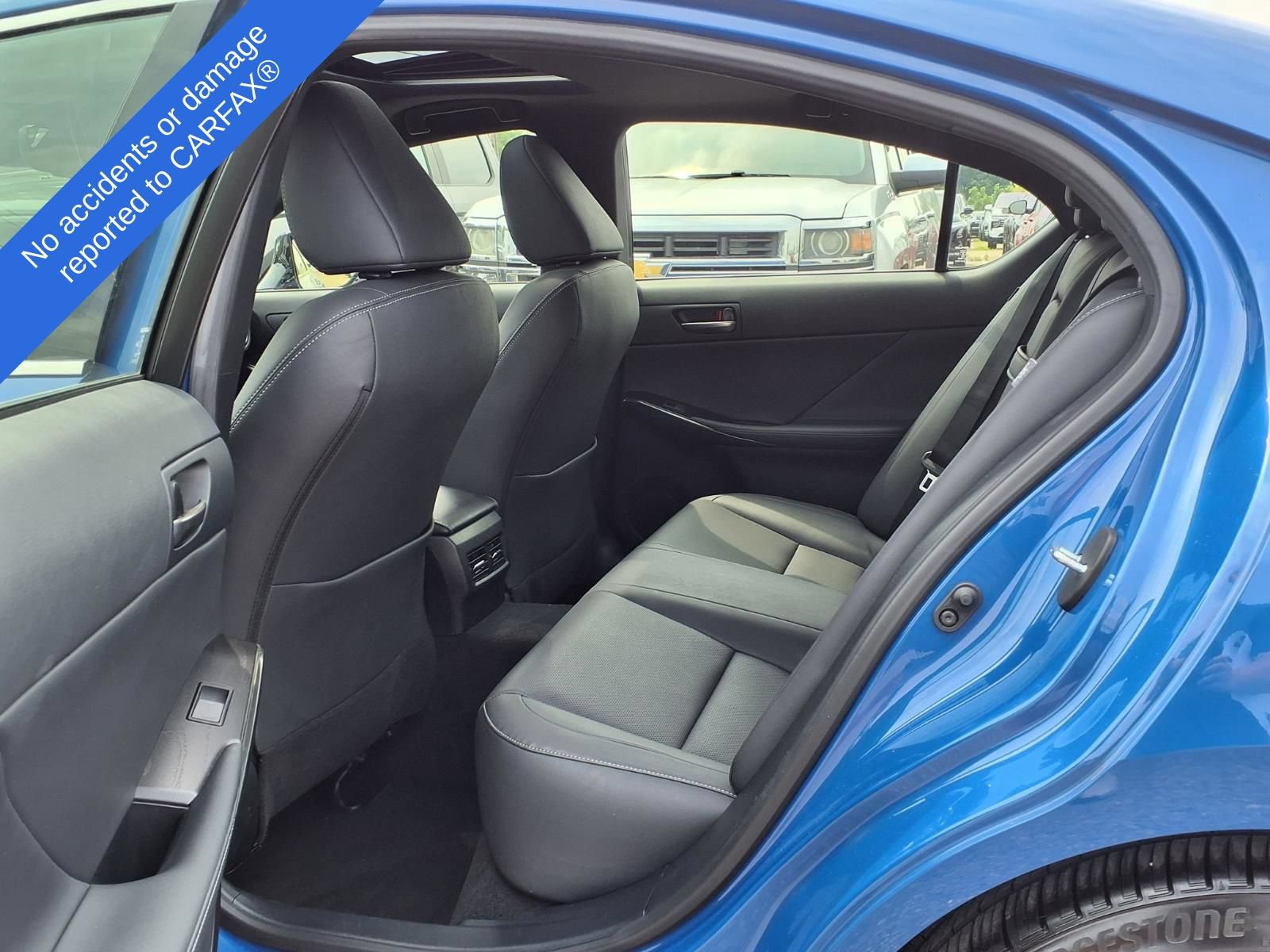 Used 2023 Lexus IS 300 AWD w/ Premium Package image 11